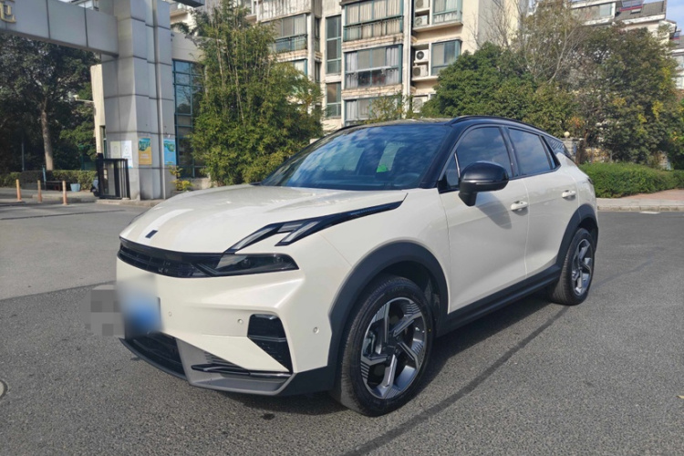 领克06 2025款 Renew 1.5T Halo车身外观1