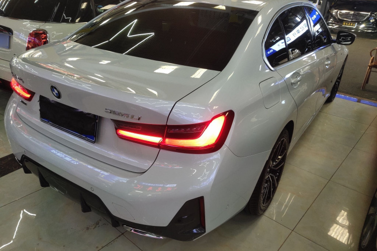 宝马3系 2023款 325Li xDrive M运动套装车身外观6005