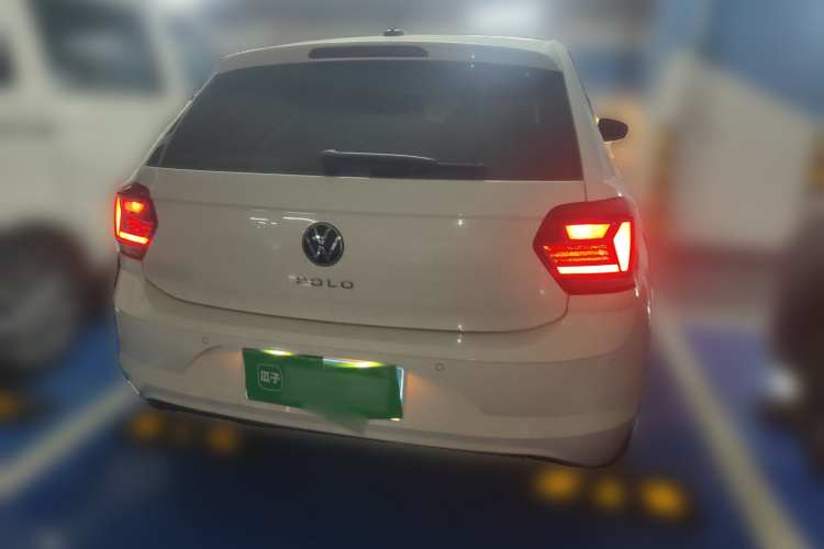 大众 Polo 2021款 Plus 1.5L 自动炫彩科技版车身外观6