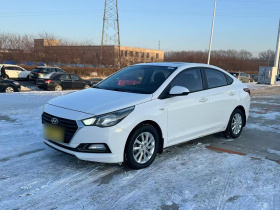 现代 悦纳 2016款 1.4L 自动炫酷版GLS