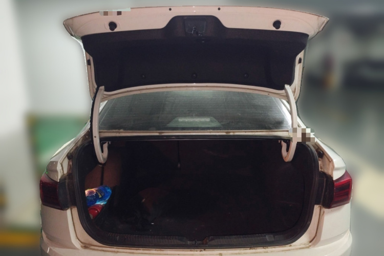 大众 宝来 2021款 1.5L 手动时尚智联版中控内饰23