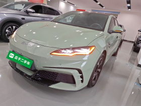 比亚迪 海豹06GT 2025款 智驾版 605热浪版