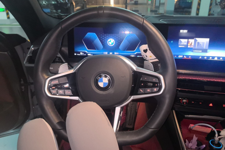 宝马4系 2024款 430i M运动曜夜套装中控内饰13