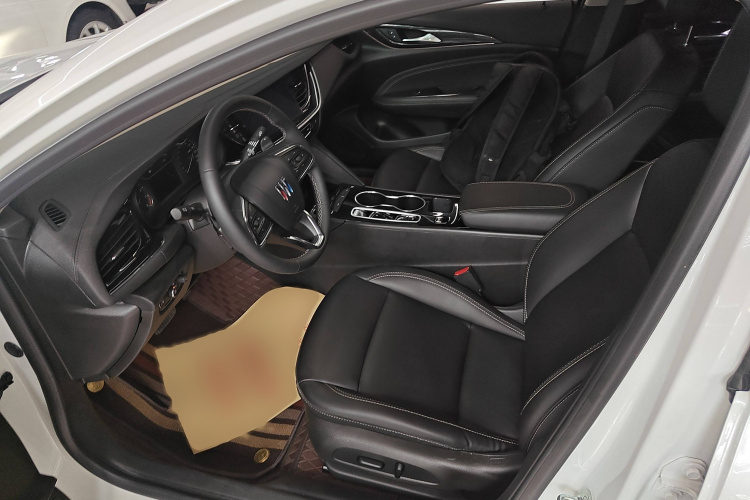 别克 君威 2024款 25T 超享版局部细节19