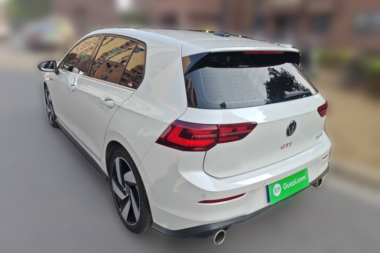大众 高尔夫GTI 2023款 380TSI DSG GTI车身外观5
