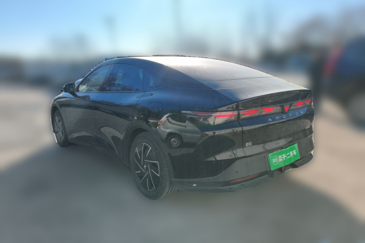 ARCFOX极狐 极狐 阿尔法S5 2024款 560PRO 185kW车身外观5