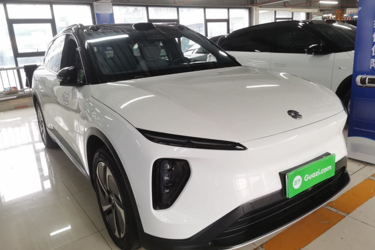 蔚来ES6 2023款 75kWh车身外观3