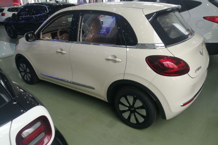 五菱汽车 五菱缤果 2025款 333km 灵犀互联款车身外观6003