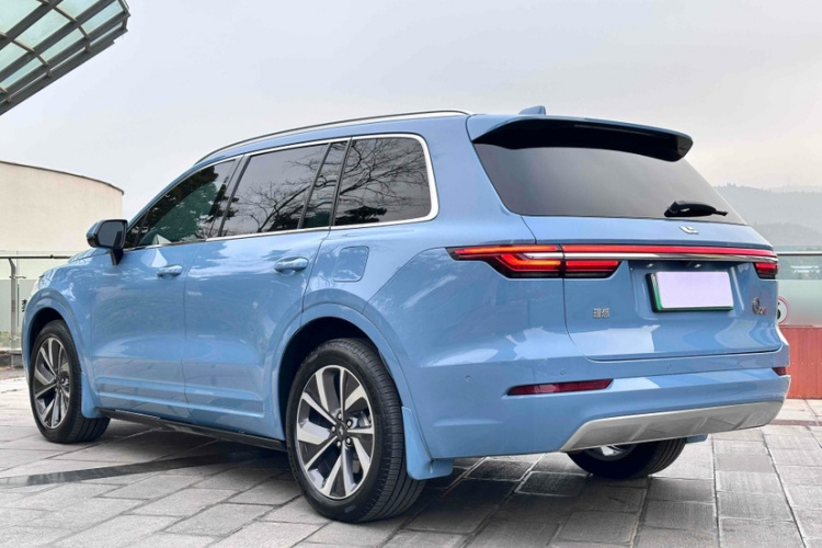 理想汽车 理想ONE 2021款 增程6座版车身外观6002