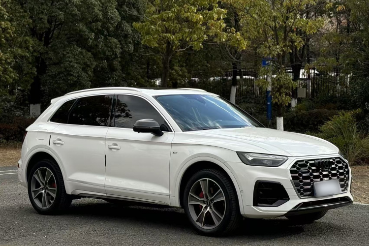 奥迪Q5L 2021款 45 TFSI 豪华动感型车身外观6007