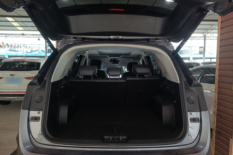 捷途山海L9 2024款 1.5TD 2DHT Max 5座机舱底盘23