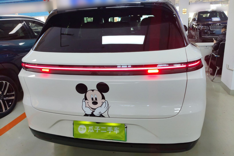 理想汽车 理想L6 2024款 Pro车身外观6