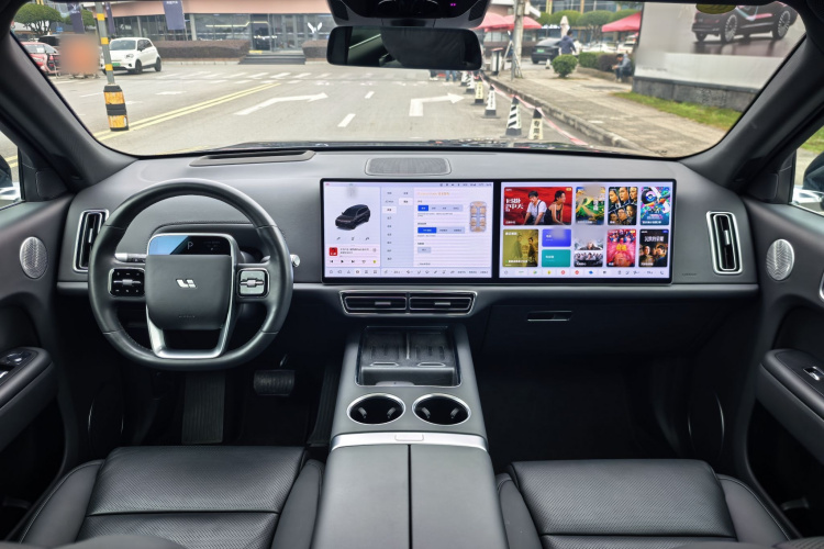 理想汽车 理想L9 2024款 Ultra中控内饰7006