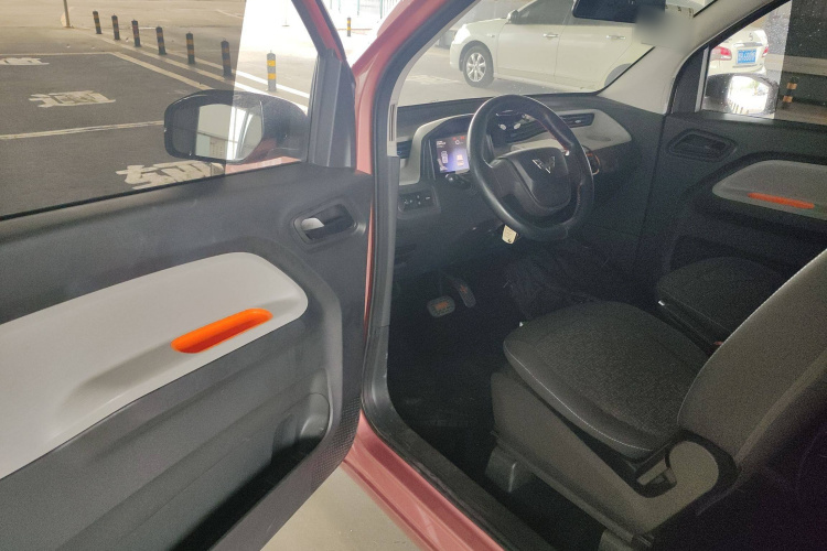 五菱汽车 宏光MINIEV 2020款 自在款 三元锂中控内饰7003