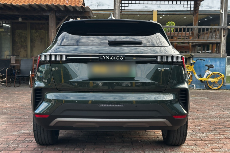 领克06 EM-P 2023款 1.5T Remix PHEV Pro车身外观6005