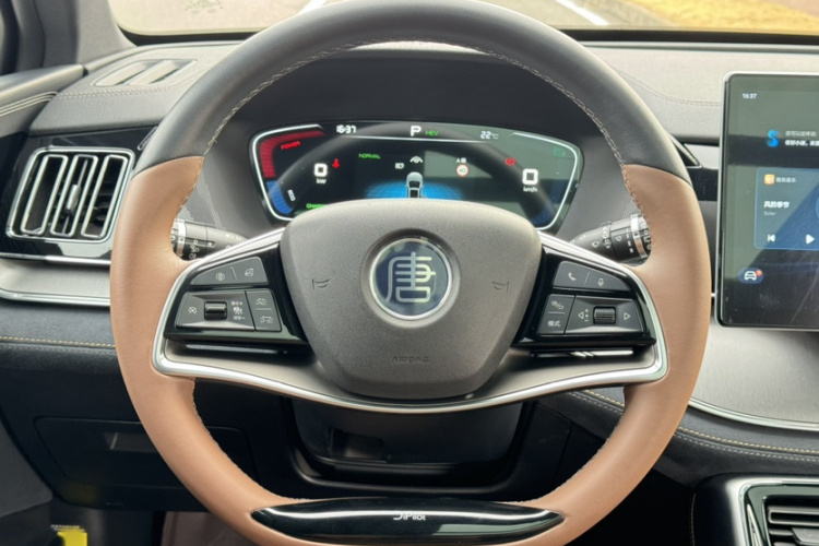 比亚迪 唐新能源 2021款 DM-i 112KM 尊贵型局部细节13