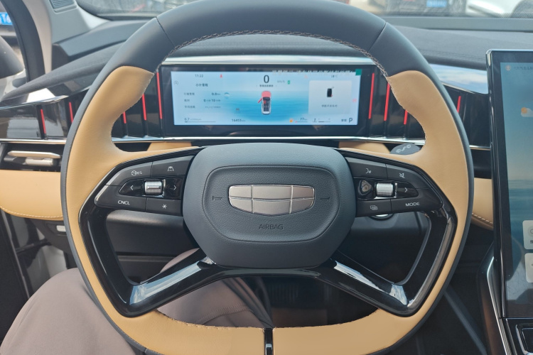 吉利汽车 博越L 2023款 1.5TD DCT尊贵型中控内饰13