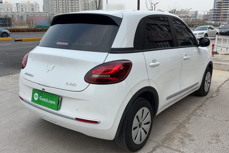 五菱汽车 五菱缤果 2024款 203km 轻享款车身外观6003