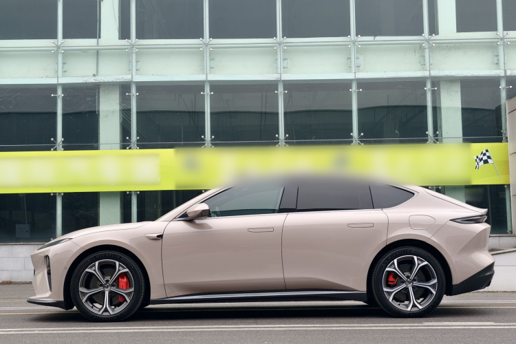 蔚来ET5 2022款 75kWh车身外观6010