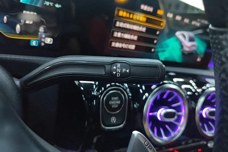 奔驰A级AMG 2020款 AMG A 35 L 4MATIC局部细节18