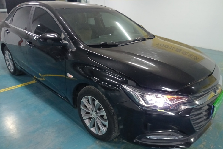 雪佛兰 科鲁泽 2022款 320 自动悦享天窗版车身外观6002