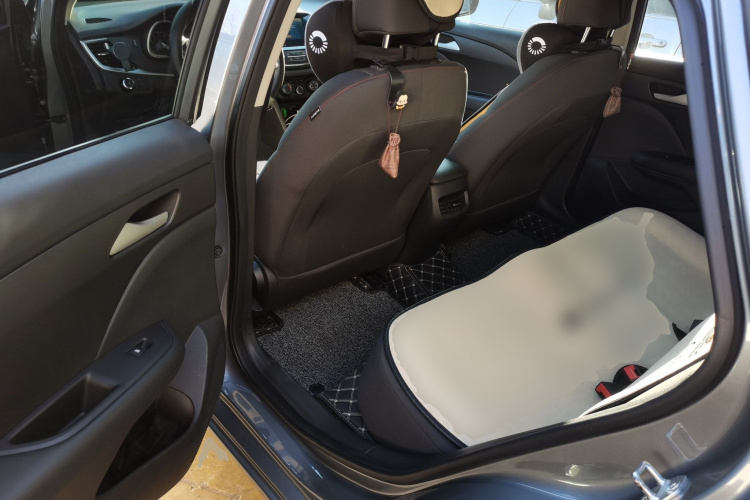 雪佛兰 科鲁泽 2019款 Redline 320T 双离合欢快版 国VI中控内饰21