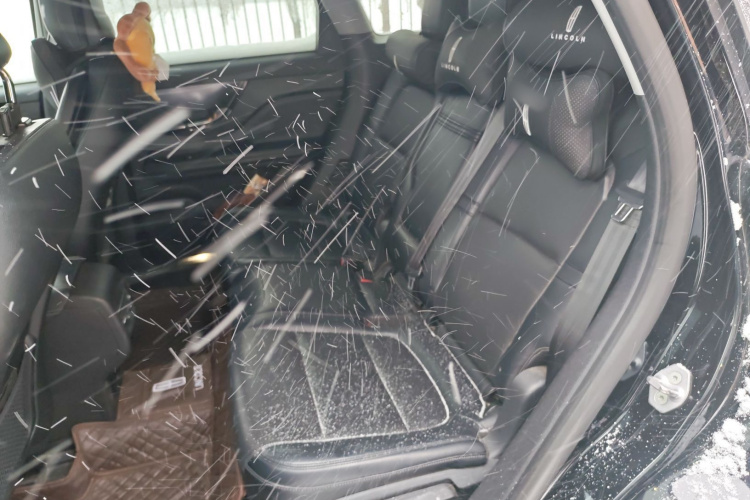 林肯 冒险家 2020款 2.0T 两驱尊享版中控内饰21