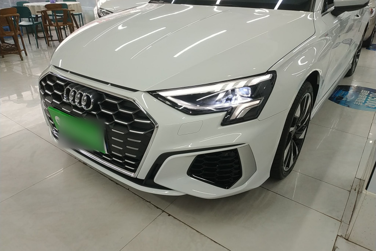 奥迪A3 2024款 A3L Limousine 35 TFSI 时尚运动型局部细节36