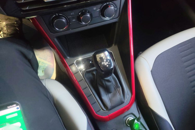 大众 Polo 2019款 Plus 1.5L 自动炫彩科技版局部细节18