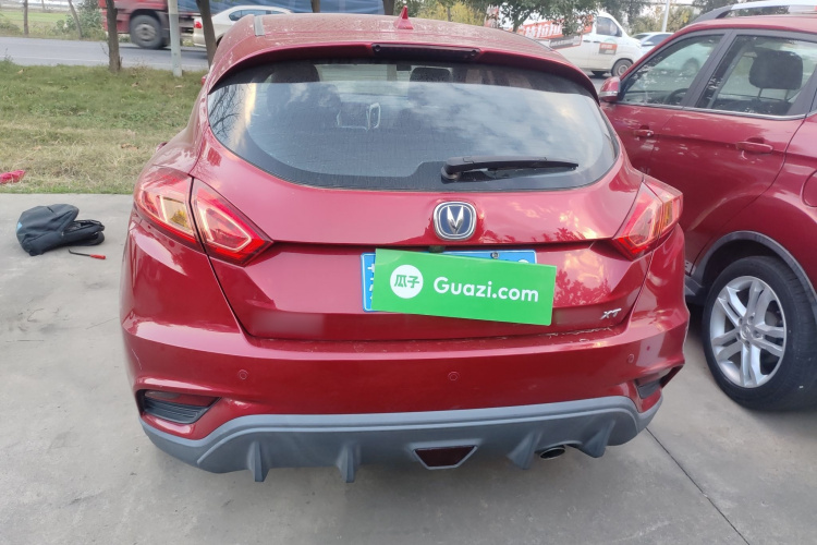 长安 逸动 2016款 XT 1.6L 手动俊酷型车身外观6004