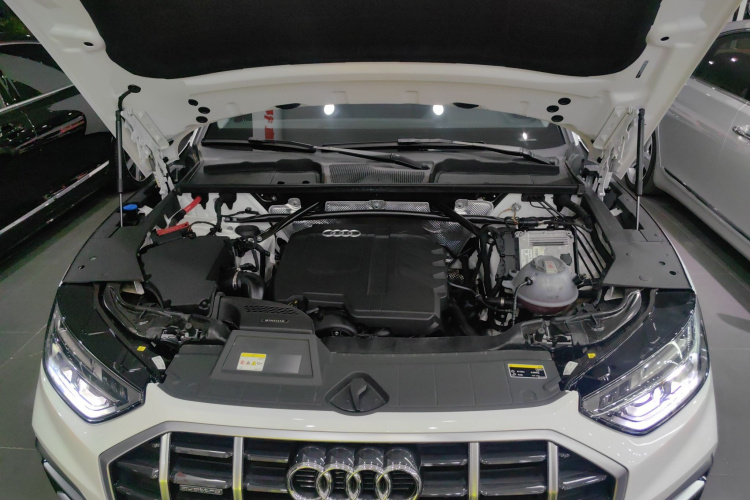 奥迪Q5L 2024款 40 TFSI 豪华致雅型局部细节24