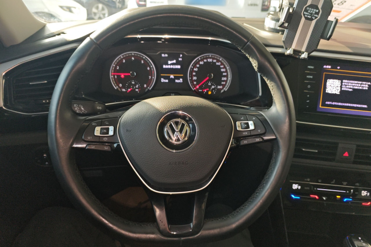 大众 探岳 2020款 280TSI 两驱豪华智联版局部细节13