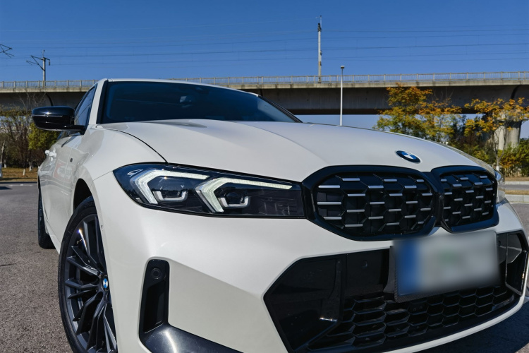 宝马3系 2023款 325Li M运动曜夜套装车身外观6004