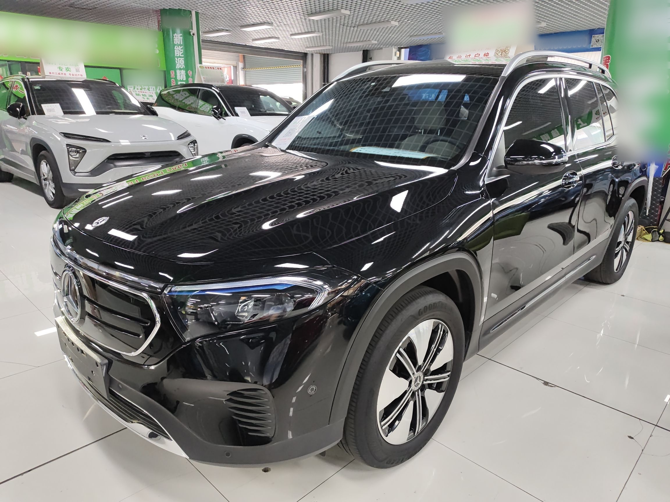 奔驰EQB 2022款 EQB 260