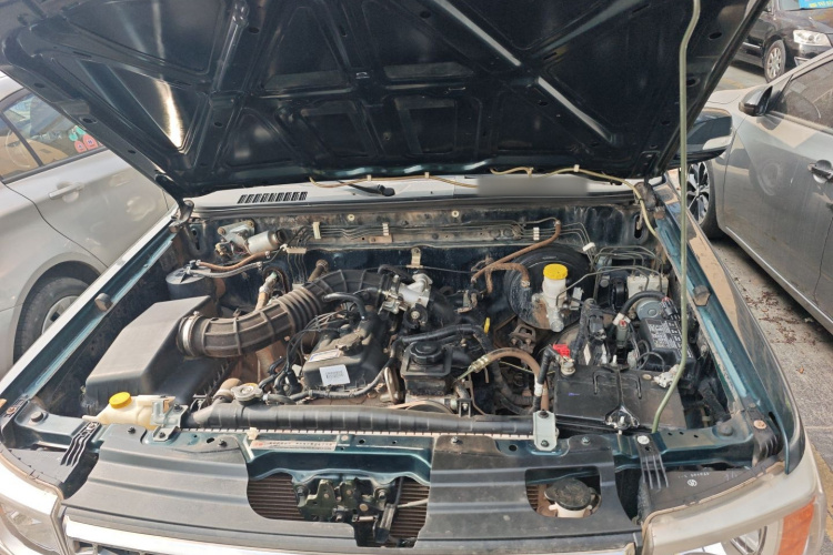 东风 锐骐 2017款 2.4L汽油四驱标准型ZG24局部细节24