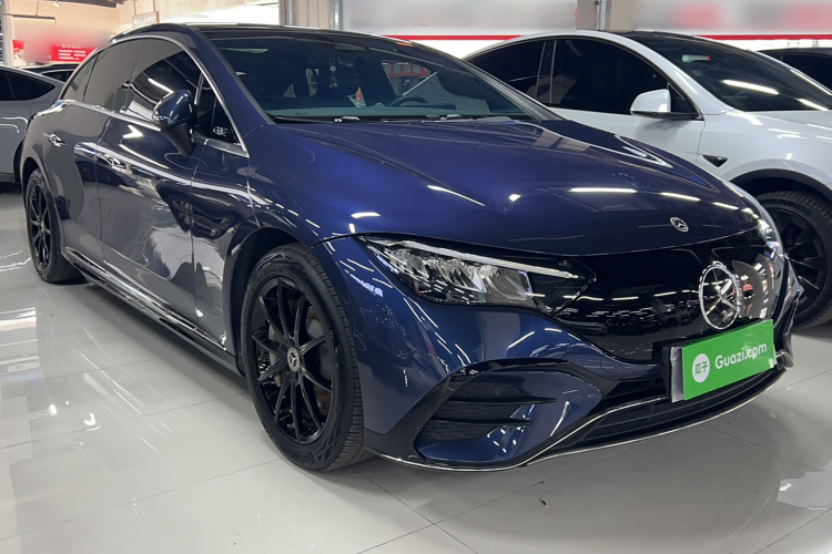 奔驰EQE 2022款 350 先锋版车身外观6002