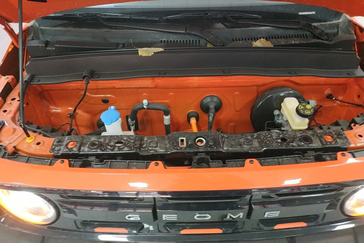 吉利银河 2025款 210km 熊猫骑士机舱底盘24