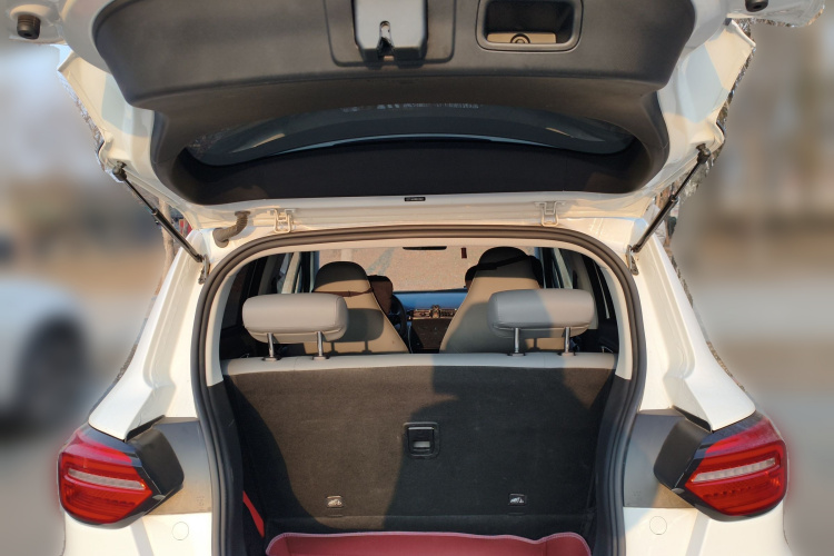 零跑汽车 零跑T03 2024款 200轻享版中控内饰23