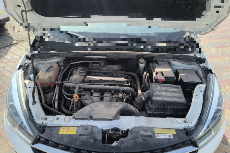 奇瑞 艾瑞泽5 2018款 1.5L 手动致敬青春版局部细节24