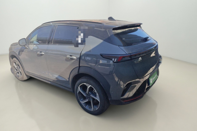 领克06 2025款 Renew 1.5T Halo车身外观5