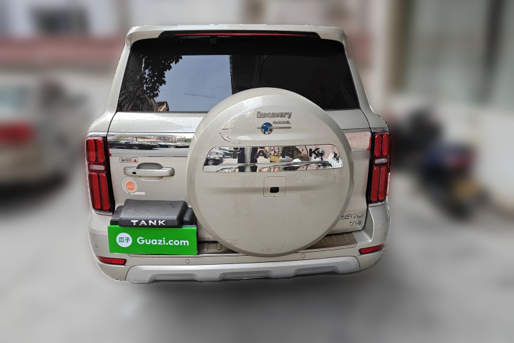 坦克500 2022款 3.0T 运动版 造境型 5座车身外观6