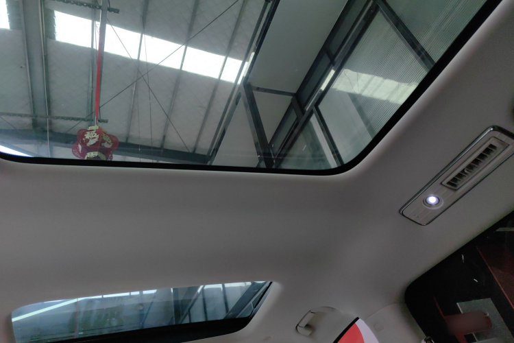 腾势D9 2024款 DM-i 970 豪华型局部细节22