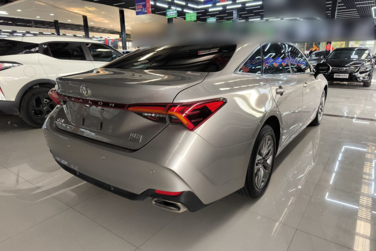 丰田 亚洲龙 2019款 2.0L 进取版 国VI车身外观7