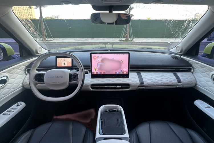 东风纳米 纳米01 2024款 330 Plus智+中控内饰7004