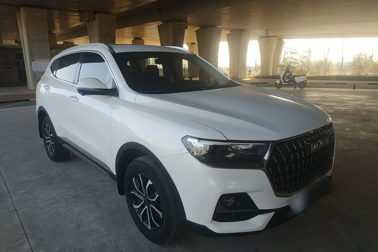 哈弗H6 2023款 国潮版 1.5T 自动都市版车身外观3