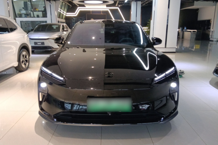 蔚来ET5T 2024款 75kWh Touring车身外观2