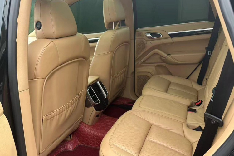 保时捷 2015款 Cayenne 3.0T中控内饰7002