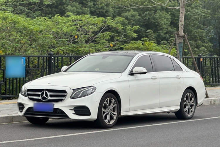奔驰E级 2020款 E 300 L 运动时尚型车身外观6002