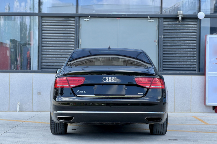 奥迪A8 2013款 A8L 45 TFSI quattro舒适型车身外观6002