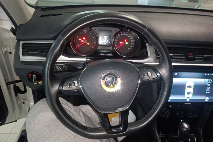 大众 宝来 2018款 1.5L 自动舒适型中控内饰13